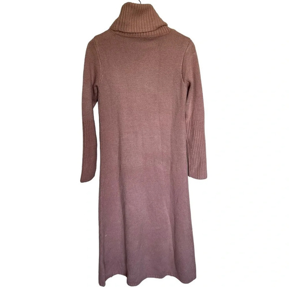 G by Giuliana Black Label • Pink Crossover Maxi Sweater - Picture 4 of 9